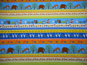 Quilt Stoff Meterware Waldtier Streifen Bär Reh Eichhörnchen Premium Baumwolle #C - Bild 1 von 3