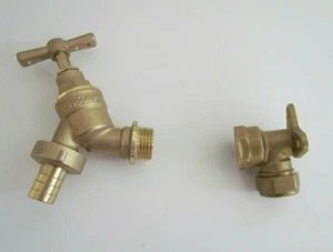 GARDEN TAP KIT WITH BRASS BIB TAP & WALL PLATE COMPESSION ELBOW - Picture 1 of 2