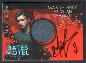 BATES MOTEL 2 SDCC AUTOGRAPH COSTUME CARD #SD-CA5 MAX THIERIOT (VARIANT #1/5) - Picture 1 of 3