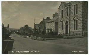 GLADSTONE TERRACE, TURRIFF - Aberdeenshire Postcard - Gammie (P1014) - Picture 1 of 2