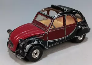 Vintage Corgi Citroen 2CV6 Plastic Base England - Picture 1 of 4