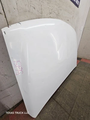 1999-2002 Chevrolet Silverado 2500 3500 HD Hood OEM - Summit White - Image 1 of 4
