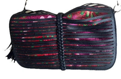 Bolso de hombro pequeño Desigual vintage negro con base colorida Foto 1 de 4