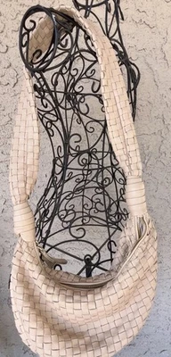 Bolso de Mano Cleobella Dylan Tejido Camel Nuevo Sin Etiquetas Foto 1 de 4