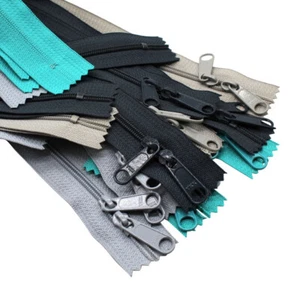 18 Zoll YKK #4,5 Nylon Spule langer Zug von Angesicht zu Angesicht (Doppelzug) Reißverschlüsse 3 Stück - Bild 1 von 6