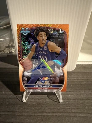 Jalen Wilson 2022-23 Bowman University Chrome 1st #67 Orange Shimmer Auto 4/25 - Image 1 of 2