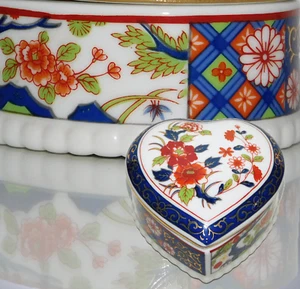 CAJA BARATIJA PORCELANA VINTAGE EN FORMA DE CORAZÓN PINTADA A MANO CERÁMICA JAPONESA - Imagen 1 de 12
