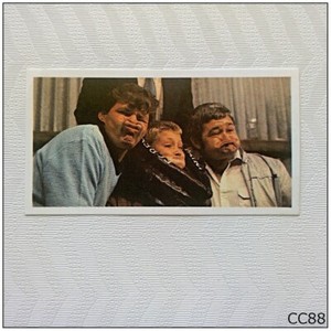 Brooke Bond Tea Card Discovering Our Coast #47 Gurning Egremont Crab Fair (CC88)