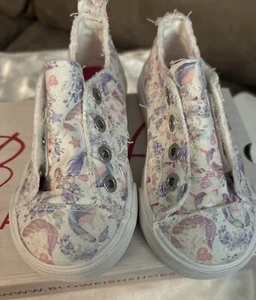 Girls Blowfish Malibu Kids Rainbow Unicorn Slip On Shoes Sneakers Toddler 7 - Picture 1 of 6