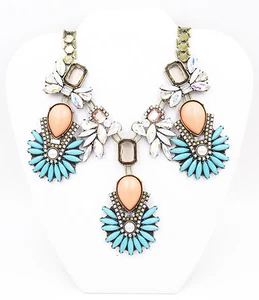 New Eye Catching Statement Necklace with Turquoise & Coral Color Stones #N2398 - Bild 1 von 2
