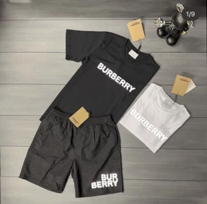 Burberry Short And 2 T Shirts - Picture 1 of 5