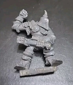 Grimwrench 1985 Miniature GW Games Workshop Chaos Warrior Vintage Rare - Picture 1 of 5