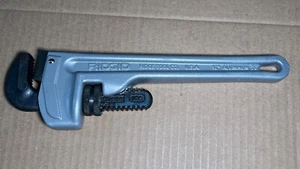 Ridgid® 31090 810 10"" 1-1/2"" Kapazität Aluminium gerader Rohrschlüssel - Bild 1 von 10