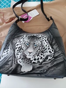 all leather hand painted snow leopard purse. - Picture 1 of 7
