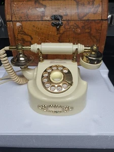 Vintage 1970s Coquette Rotary French Princess Style Telephone Ivory Gold TESTED! - Picture 1 of 8