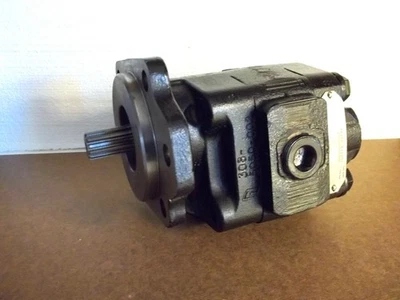 Bomba de engranajes hidráulica Parker 3089110272T serie PG genuina eje de 7/8"-1" 3000 psi Foto 1 de 4