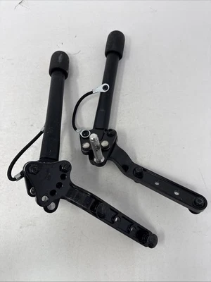 Par de frenos de mano Ki Mobility LIBERTY FT manuales para silla de ruedas empujar para bloquear Foto 1 de 4