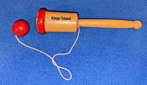 Kings Island Freizeitpark Holzkugel und Tasse Souvenir Spielzeug 1972-1992 - Bild 1 von 8