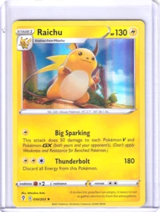 Juego de cartas coleccionables Raichu Holo raro #50 Pokemon Evolving Skies 2021 - Imagen 1 de 2