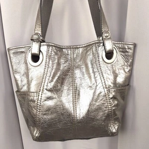 Fossil Handbag Silver Glazed Leather Purse Slouchy Metallic Shoulder Bag Medium - Picture 1 of 23