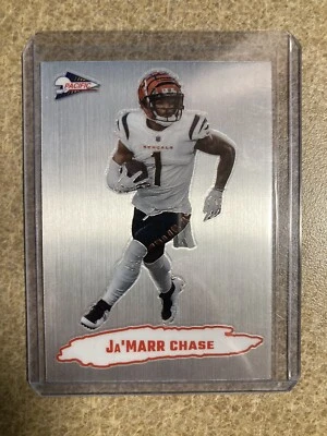 ~ BOGO 50%~ 2022 Zenith NFL -Pick Your Card- Inserts, Parallels, Red Zone & RCs - Image 1 of 4