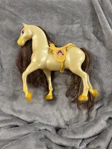 Disney Princess Belle Shimmer Princess Royal Horse - Picture 1 of 3