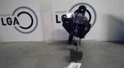 Pedales del embrague RENAULT TRAFIC 3 COURT PHASE 1 465033911R - Imagen 1 de 4