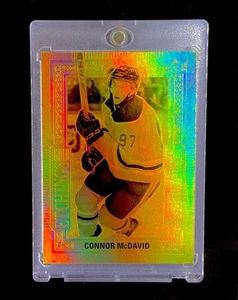 CONNOR MCDAVID RARE GOLD REFRACTOR SP Holo Card Rainbow Foil Non Auto - OILERS - Picture 1 of 5