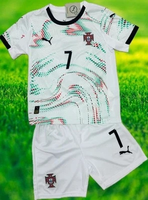 Camiseta Juvenil Ronaldo Portugal #7 Conjunto Corto Niños Fútbol Kits MEDIANO (26) Foto 1 de 3