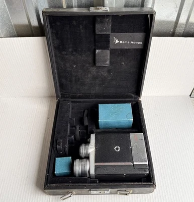 Paquete de cámara de película Bell & Howell 200 EE 16 mm con lentes, filtro y estuche PROBADO Foto 1 de 4