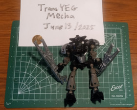 2002 LEGO Bionicle ONUA NUVA 8566