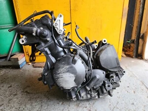 TRIUMPH 05 2005 SPEED TRIPLE 1050 ENGINE MOTOR TRANS TESTED RUNS 200+ PSI 25K - Picture 1 of 14