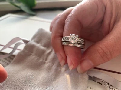 conjuntos de aliança de casamento feminina diamante platina tamanho 5 multi diamante com platina - Imagem 1 de 4