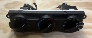 Ford F250 F350 2005-2007 AC control de calefacción control de temperatura control de temperatura - Imagen 1 de 3