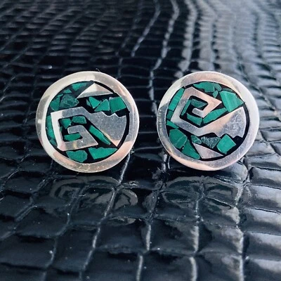 КРУГЛЫЕ ЗАПОНКИ ИЗ ЧИСТОГО СЕРЕБРА С МОЗАИКОЙ МАЛАХИТ MARGOT DE TAXCO - Изображение 1 из 4
