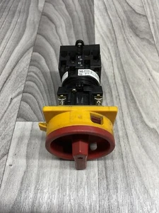 MOELLER TO-2-1  DISCONNECT SWITCH #4003F134BI - Picture 1 of 3