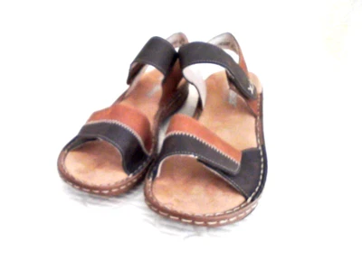 Sandálias ajustáveis Rieker antiestresse tamanho EUA 9M marrom salto baixo anabela - Imagem 1 de 4