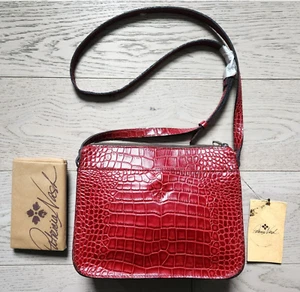 Neu mit Etikett Patricia Nash Nazaire Umhängetasche abgenutzt Vintage Krokoleder rot 169 $ - Bild 1 von 12