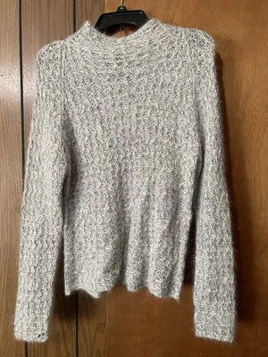 Suéter acrílico difuso Mossimo. Mujer Grande. Gris. Vintage. Buen estado usado. Foto 1 de 3