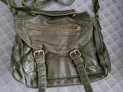 Bolso crossbosy verde bosque grunge envejecido vintage ciudad  Foto 1 de 4