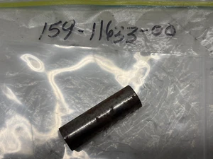 NOS OEM YAMAHA PISTON PIN XJ650 XJ700 XJ750 XT250 TW200 WR200 SR185 MAXIM SECA - Picture 1 of 1