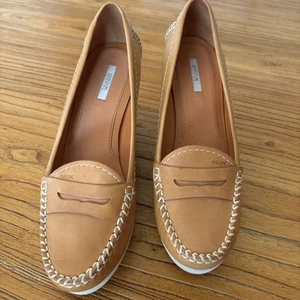 GEOX size 5 EU 38 Leather Pumps Platform Camel VGC - Imagen 1 de 9
