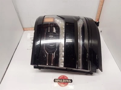 Driver Left Headlight from 2016 Chevrolet Silverado 1500 11149740 - Image 1 of 4