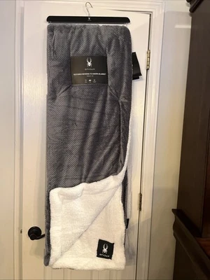 SPYDER Ultra Plush Textured to Soft Sherpa Blanket Twin 60"x90"-NWT - Image 1 of 4