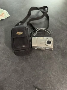 Olympus D-555 Zoom Imagelink 5,1 Megapixel Digitalkamera funktionstüchtig - Bild 1 von 9