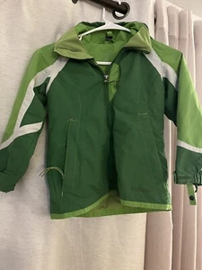 L.L. BEAN Girl's Winter Snow Ski Jacket Coat Sz M Green Hooded - Picture 1 of 8