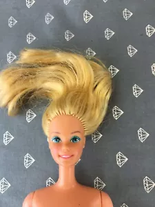 6 - BB19 Superstar Era Barbie SPOTS ON LEGS - Picture 1 of 5