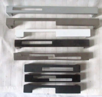 8 tiradores de cajón surtidos nuevos cromados + bronce frotado con aceite Foto 1 de 4