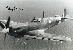 GEOFFREY WELLUM Signed 12x8 WW2 SPITFIRE PILOT Battle Of Britain FIRST LIGHT COA - Picture 1 of 1