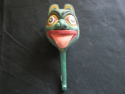 SONAJERO CLÁSICO DISEÑO COSTA NOROESTE, SONAJERO CASTOR CEREMONIAL, WY-0822*05119B Foto 1 de 4